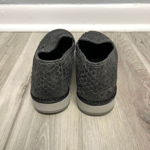 Johnston & Murphy Loafers Women’s 8 Penelope Gray Textured Leather Slip On Flats - Picture 4 of 7